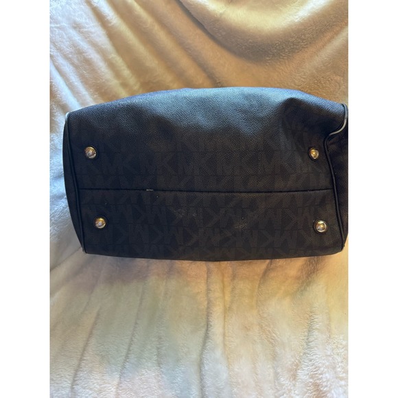 Michael Kors black monogram handbag - Picture 6 of 7